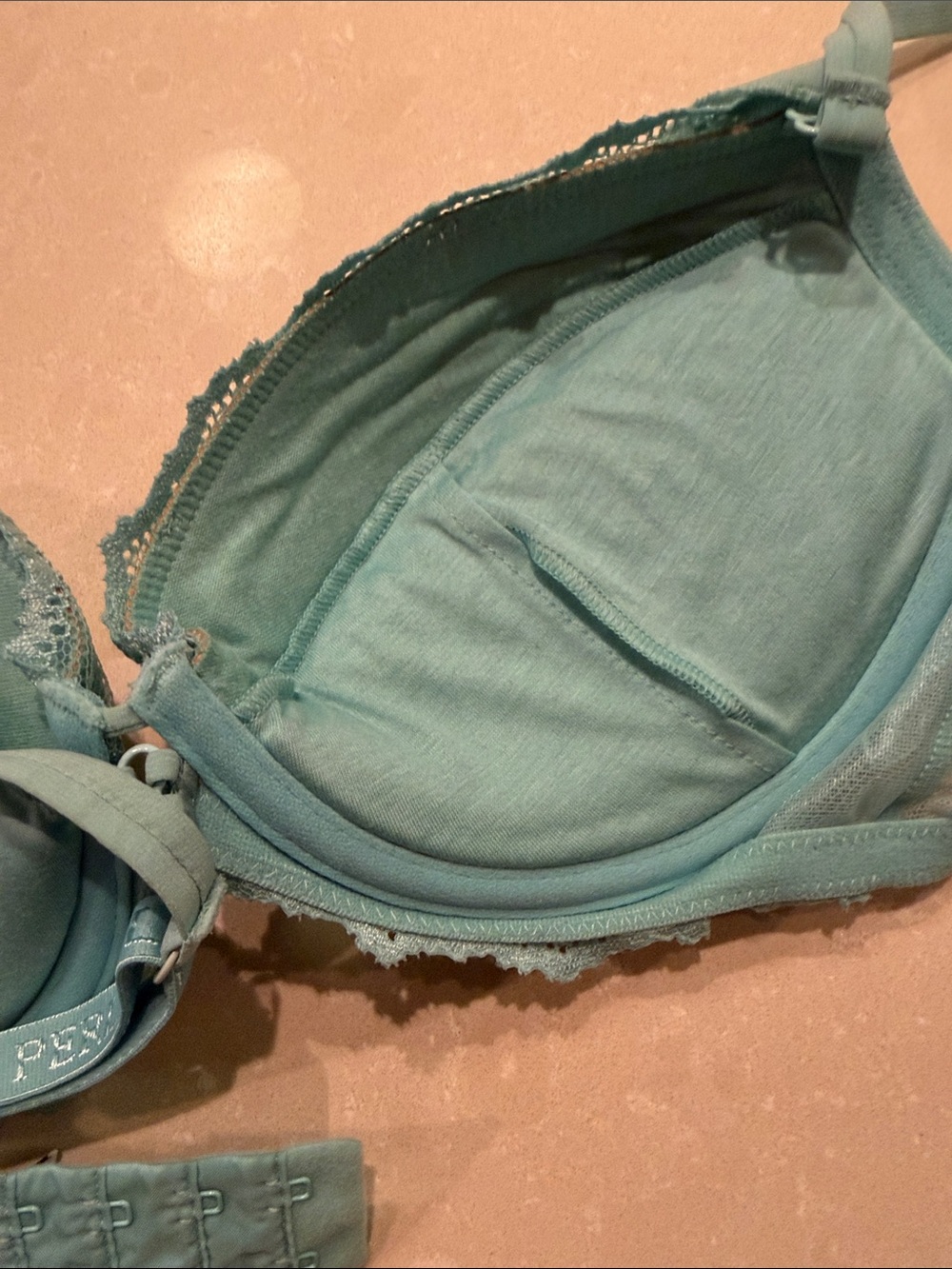 Bra - Picture 4 of 5